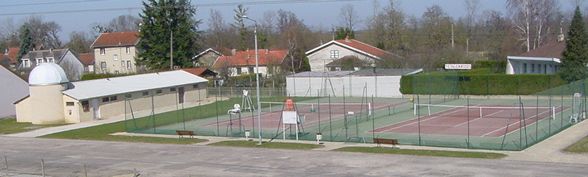 Terrain de tennis et Observatoire