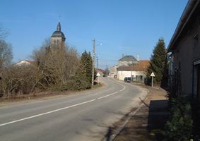 Entre du village