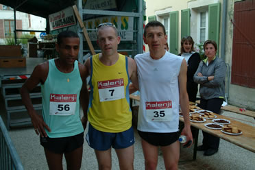 Les trois premiers Les trois premiers