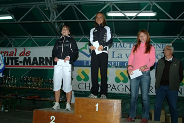 Podium fminin