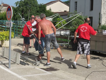 Le d�montage commence