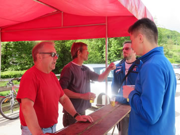 On se pr�pare � la buvette