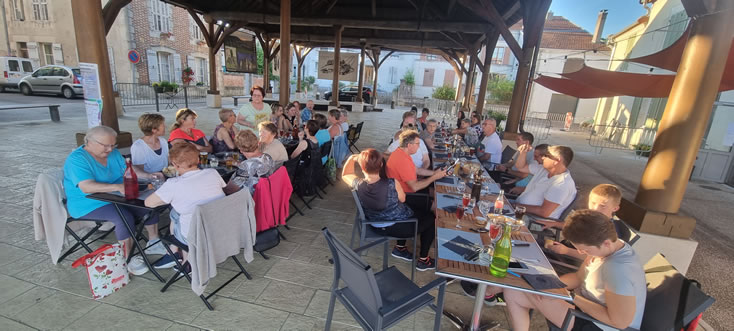 Repas � la Belgitude pour cl�turer la saison 2021-2022