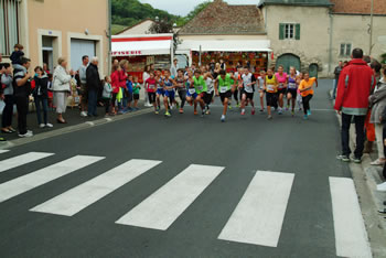 Le dpart du 2000 m est lanc...