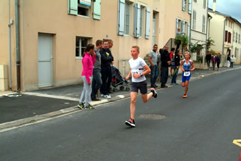 Vincent est dans la course avec Oscar juste derrire...