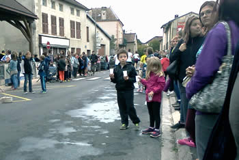 Nos petits porteurs d'eau...