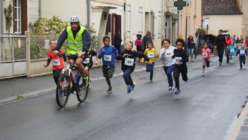 L'cole d'athltisme en course pour un 500 m
