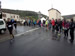 Les coureurs du 5000 m passent sur le grand pont