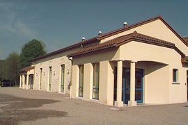La salle polyvalente nue La salle polyvalente